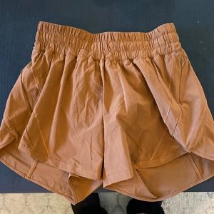 lululemon Track That Mid-Rise Lined Short in Copper Brown size 6